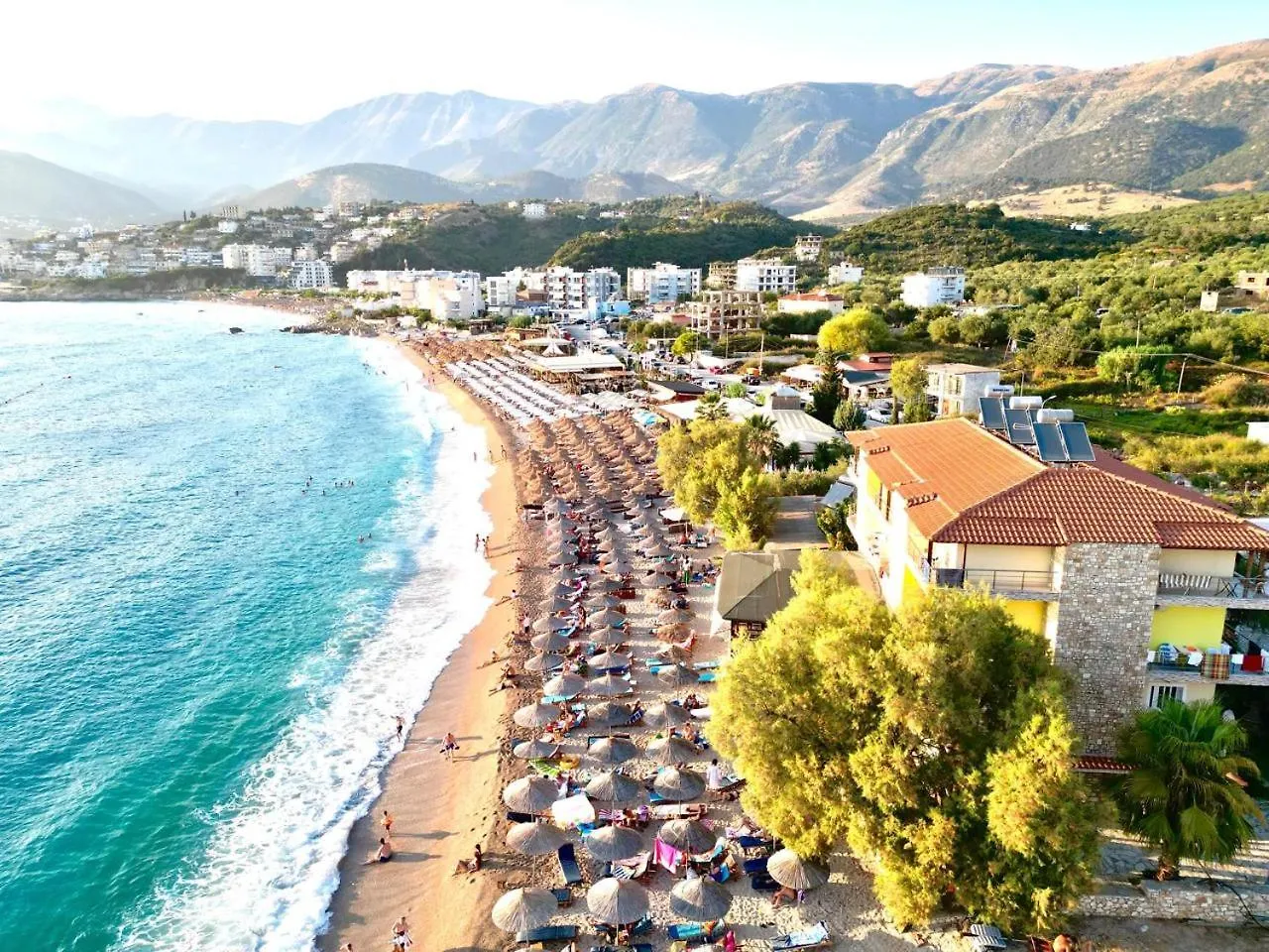 Potam'Sea Bliss 6 - Beach Front, Sun Beds & Parking ヒマラ